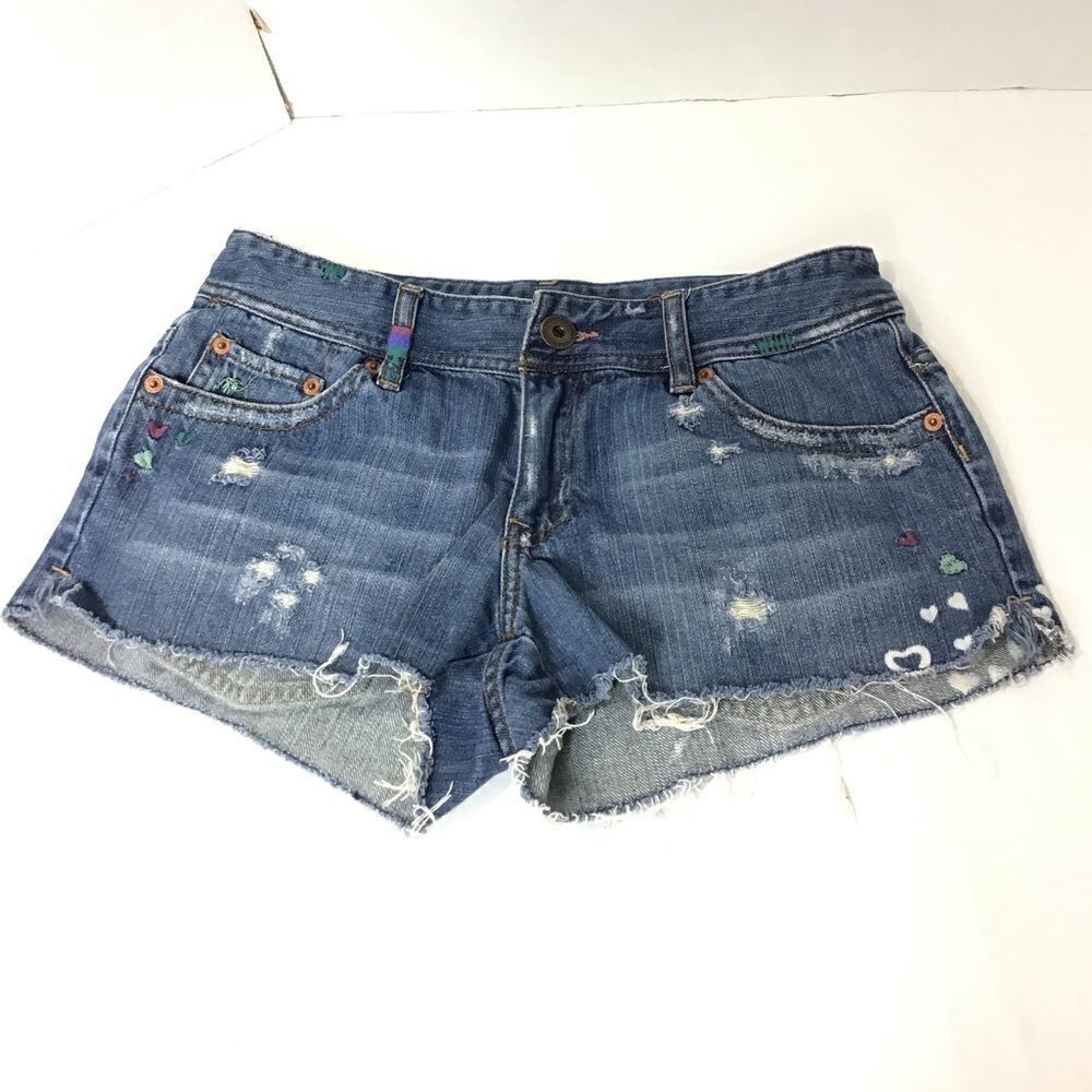American Eagle Outfitters Distressed Raw Hem Short